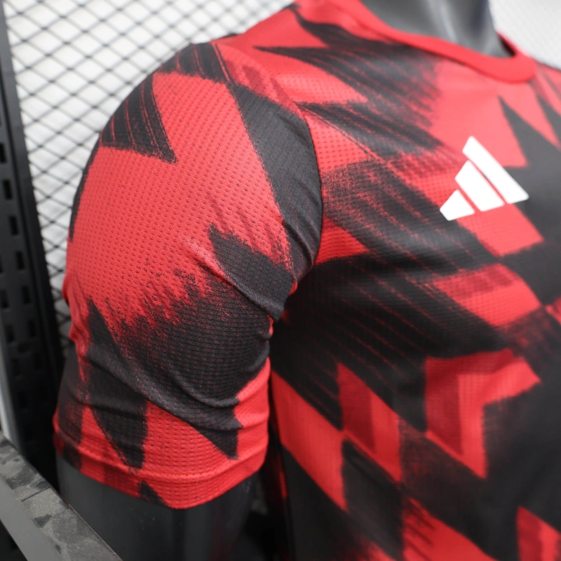 Camisa de Treino Manchester United | 25/26 Modelo Jogador Adidas - Vermelha e Preta