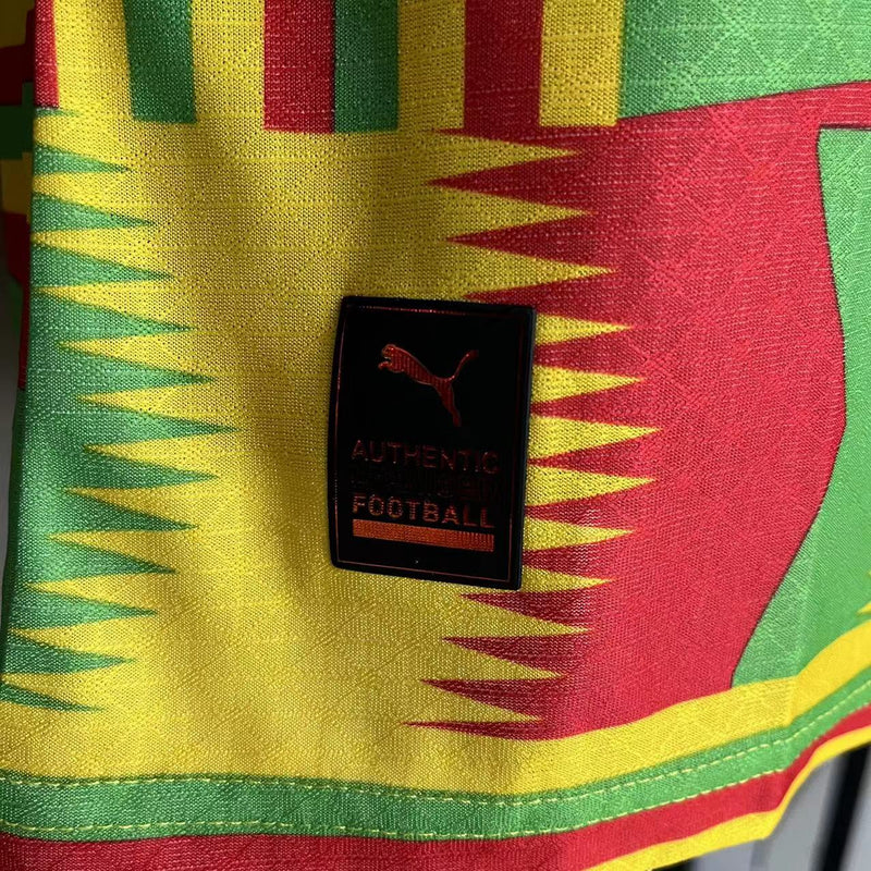 Camisa Pré Jogo Gana | 23/24 Modelo Jogador Puma - Amarela Verde e Vermelha