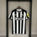 Camisa I Newcastle | 23/24 Torcedor Castore - Preta e Branca