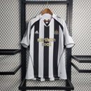 Camisa I Newcastle Retrô | 04/06 Adidas - Preta e Branca