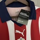 Camisa I Chivas Guadalajara | 23/24 Torcedor Puma - Vermelha e Branca