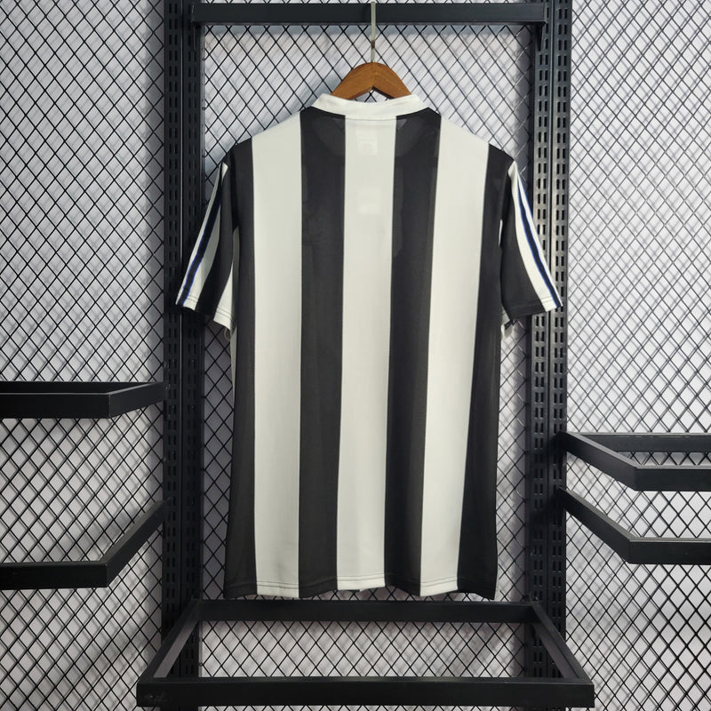 Camisa I Newcastle Retrô | 97/99 Adidas - Preta e Branca