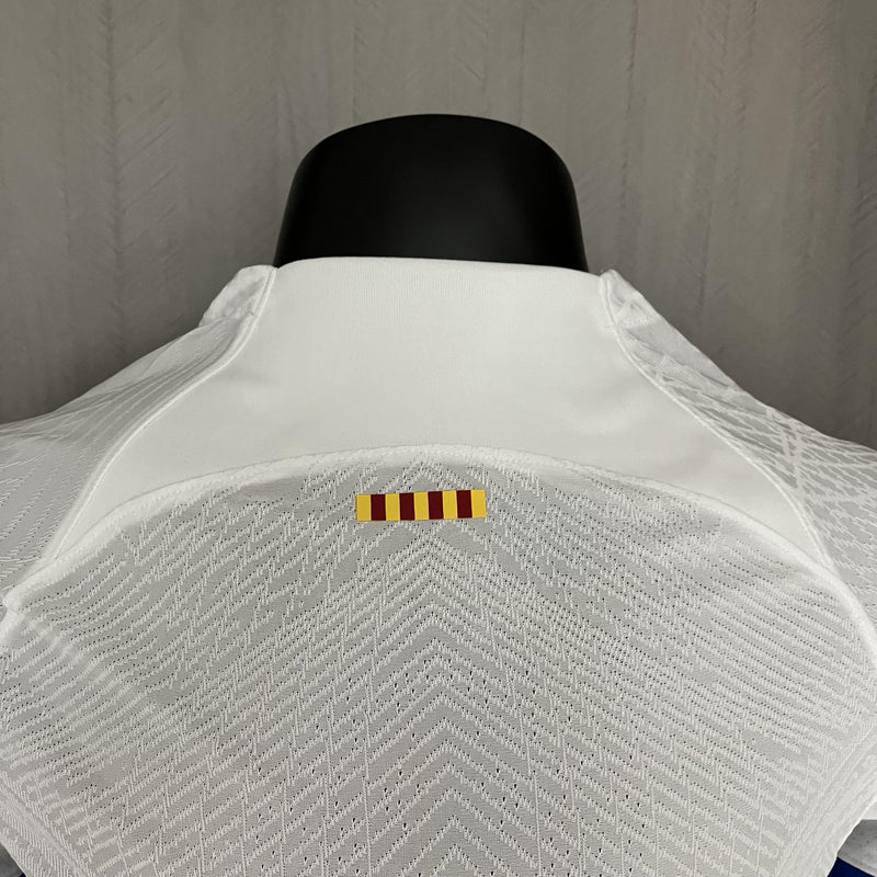 Camisa II Barcelona | 23/24 Modelo Jogador Nike - Branca