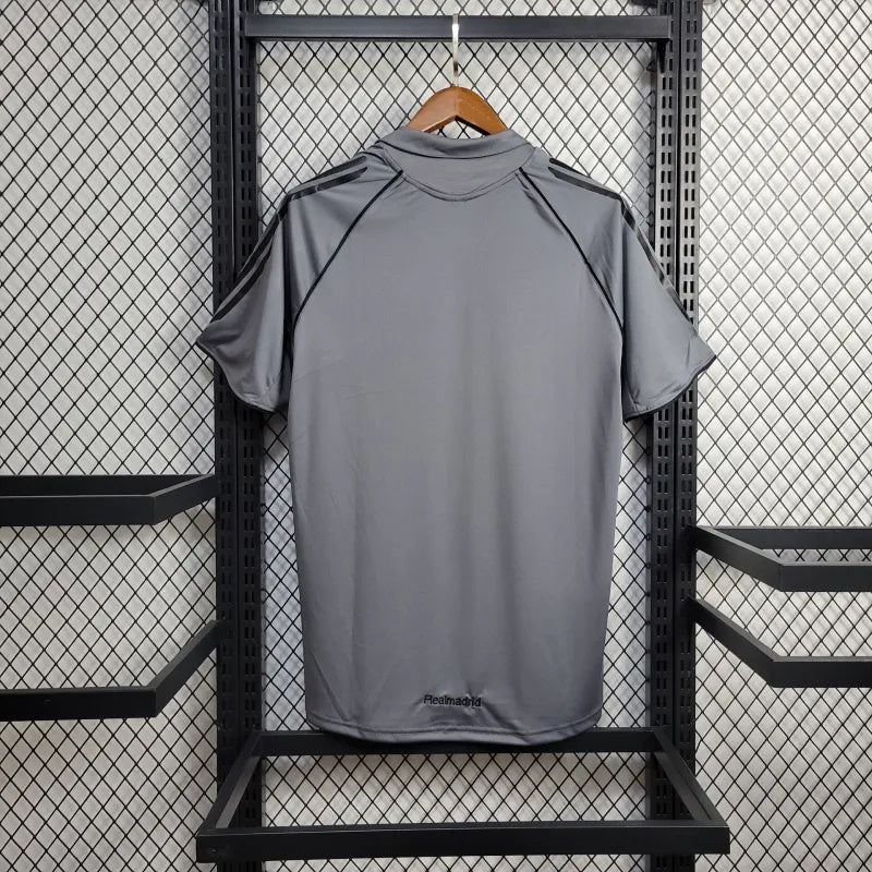 Camisa III Real Madrid Retrô | 05/06 Adidas - Cinza