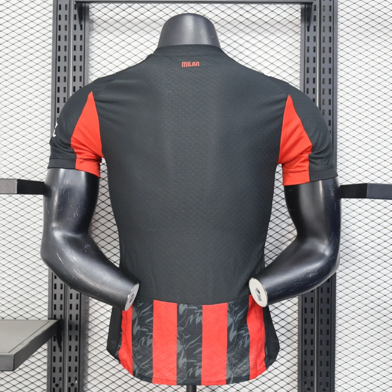 Camisa I Milan | 25/26 Jogador Puma - Vermelha e Preta