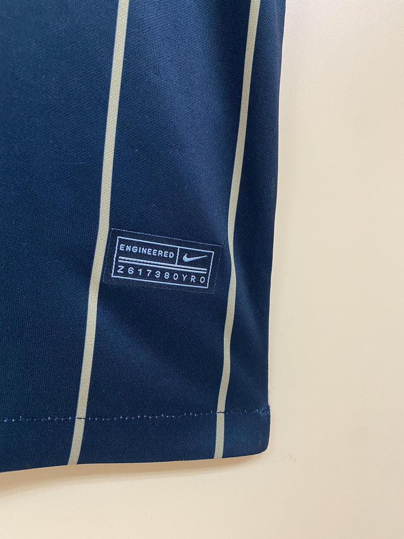Camisa Barcelona | 22/23 Torcedor Nike - Preta