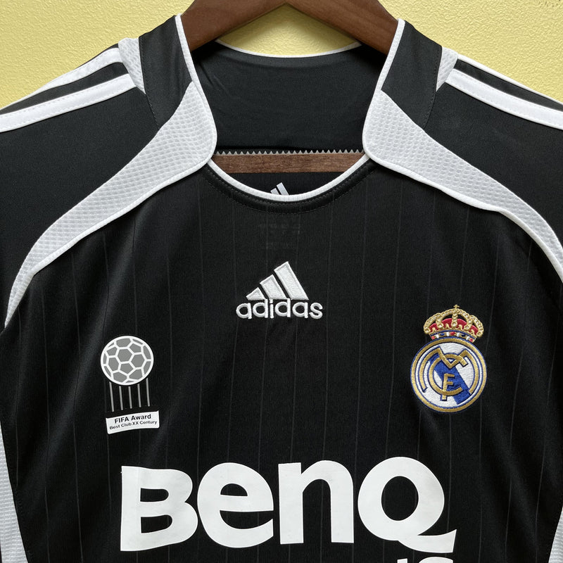 Camisa II Real Madrid Retrô | 06/07 Torcedor Adidas - Preta