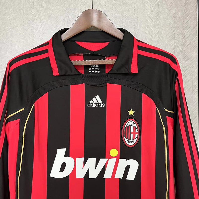 Camisa I Milan Retrô | 06/07 Torcedor Adidas - Vermelha e Preta - Manga Longa